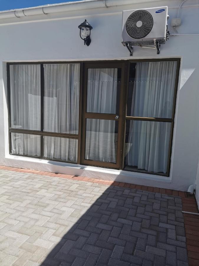 Ballina Ga-El Guesthouse Port Elizabeth Exterior photo